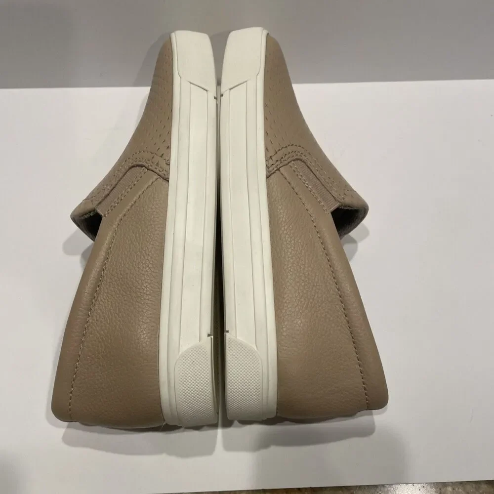 Naturalizer Taupe Leather Slip On Comfort Cushioned Inner Sole Shoes Size 8